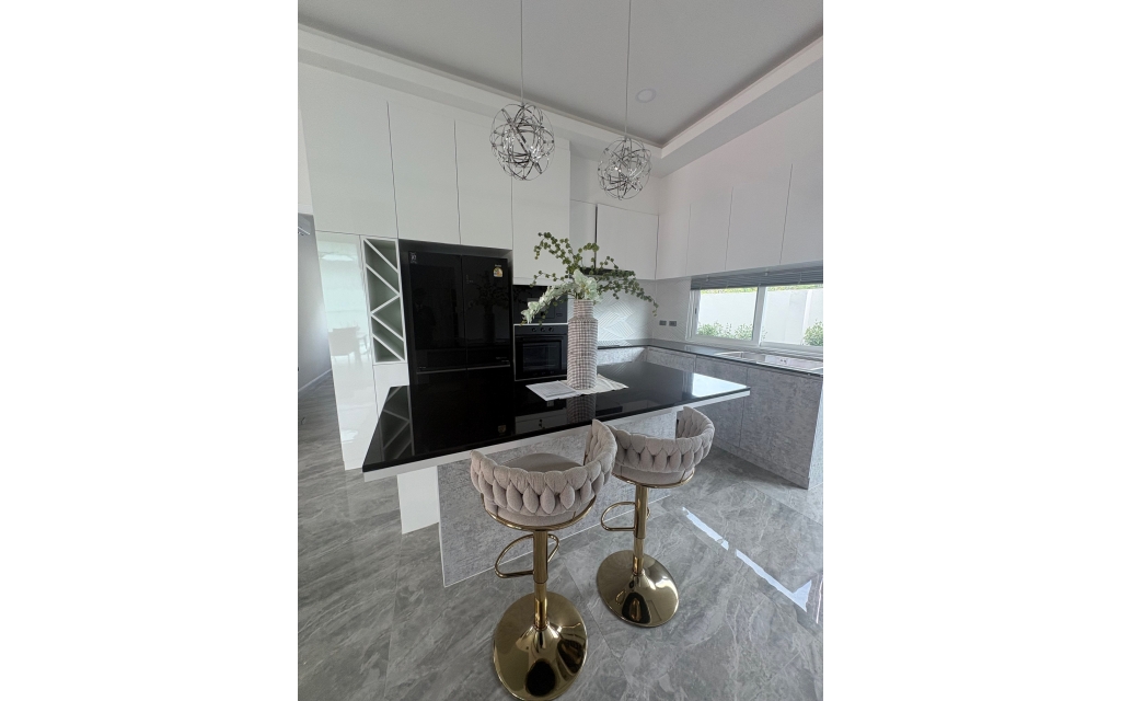 Nouvelle - villa - soi 88 -