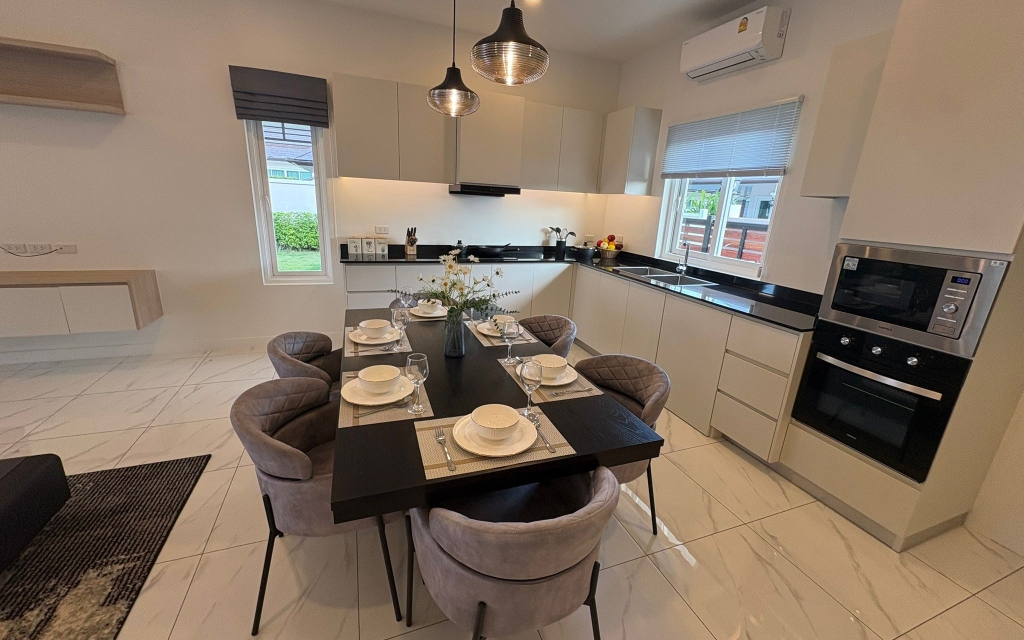 Villa - neuve Hua Hin -
