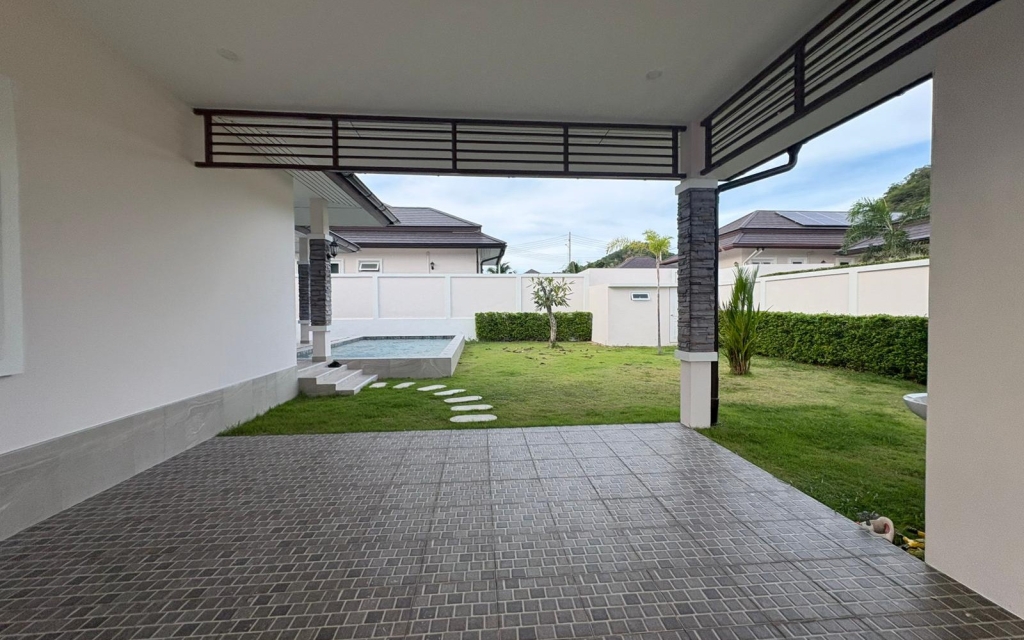 Villa - neuve Hua Hin -