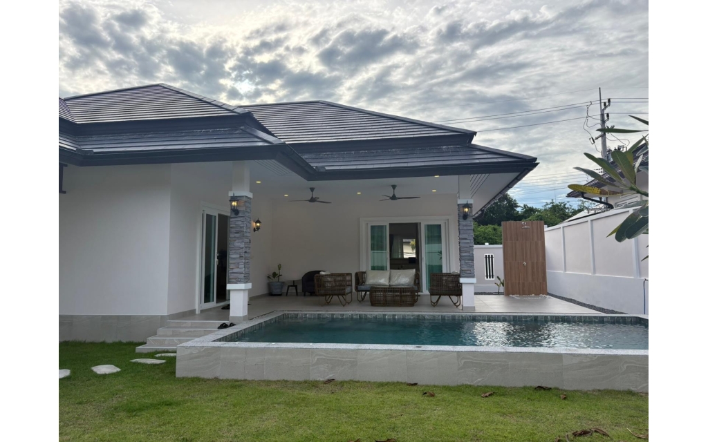 Villa - neuve Hua Hin -