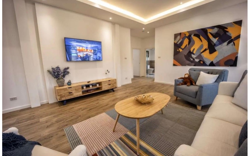 Pool villa with full furnishings