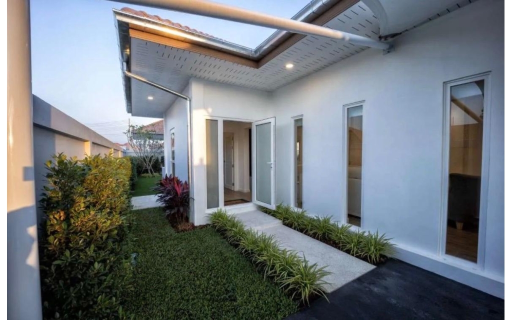 Pool villa with full furnishings