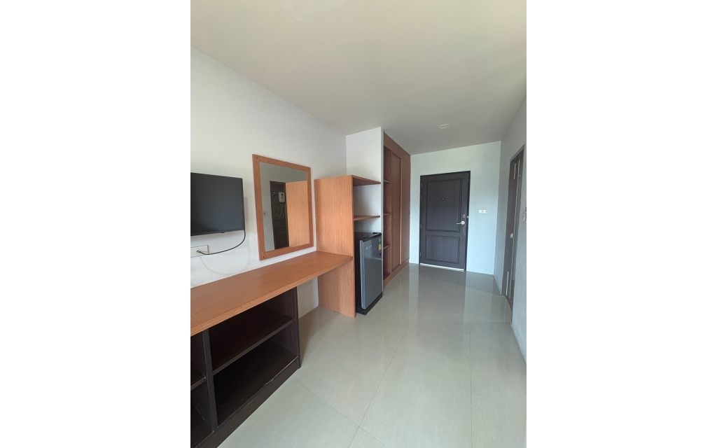 Condominium - Soi 88 -