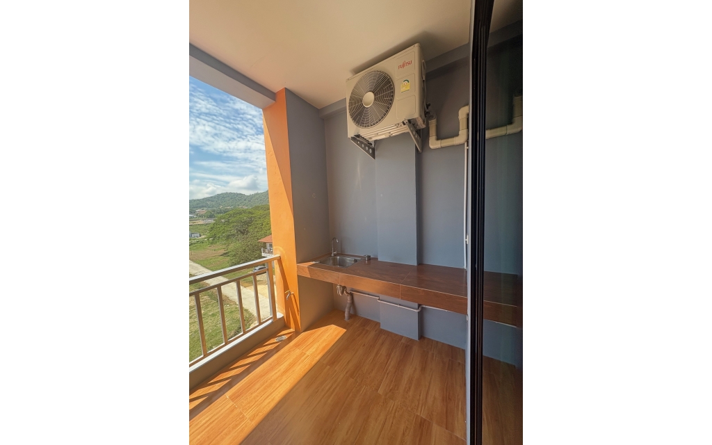 Condominium - Soi 88 -