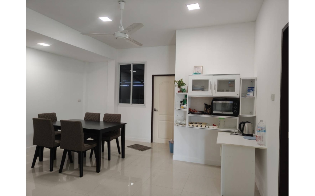 Modern villa for rent