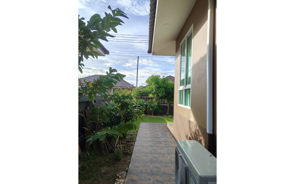 Modern villa for rent