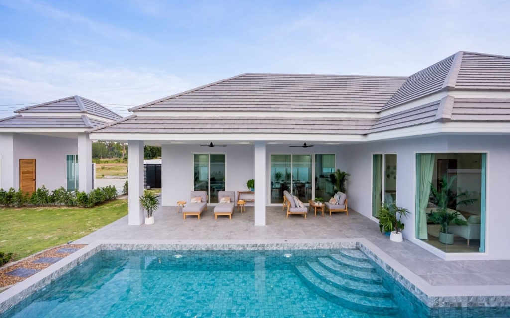villa neuve sur plan Hua Hin