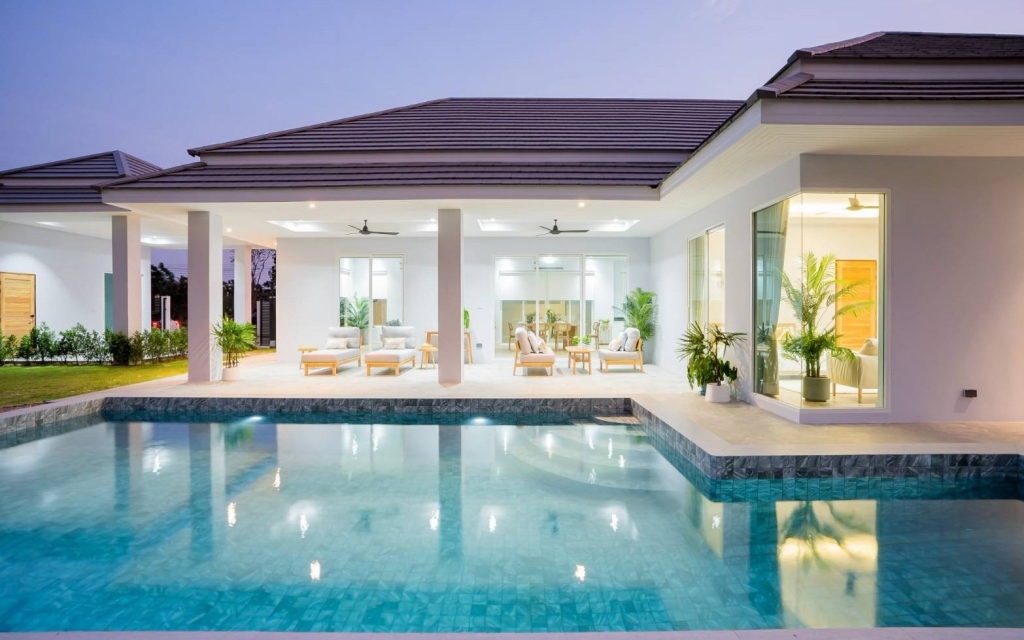 villa piscine hua hin