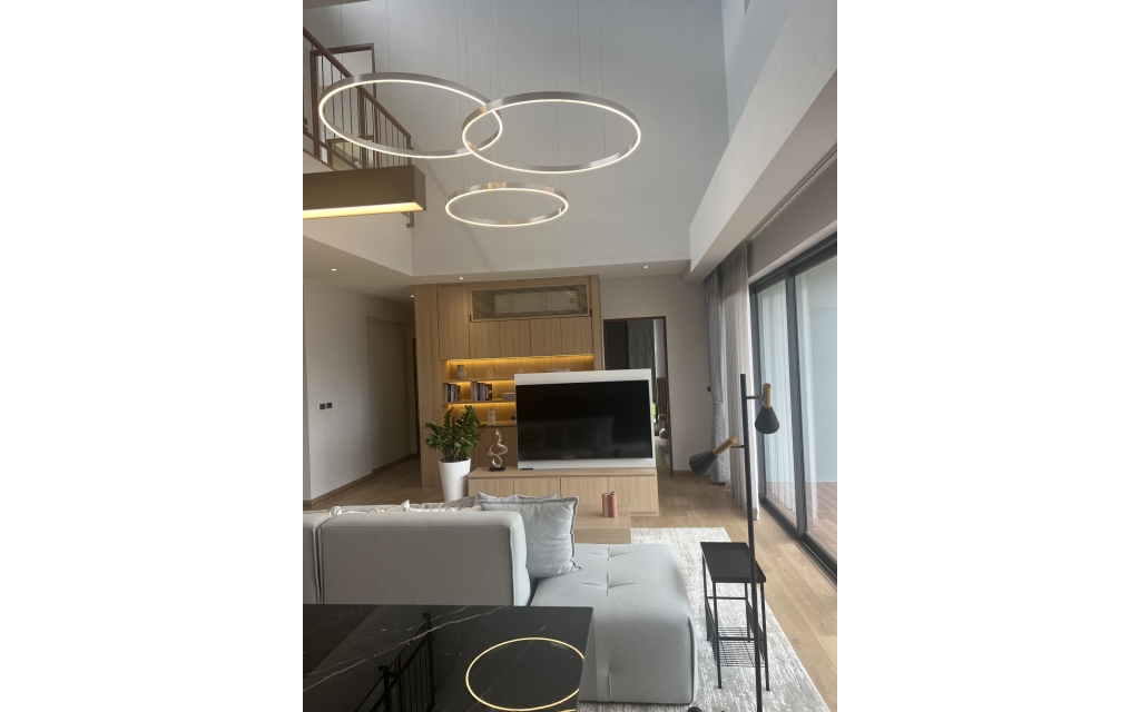 grande maison a vendre avec piscine Hua Hin
