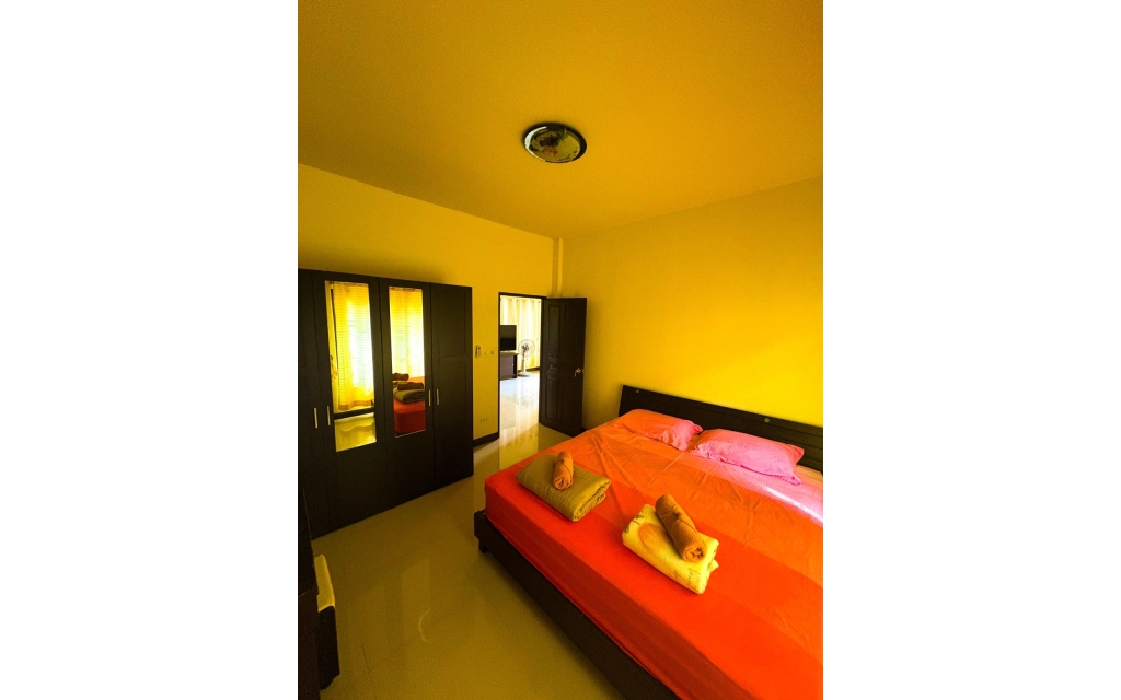 House - center - Khao Takiab
