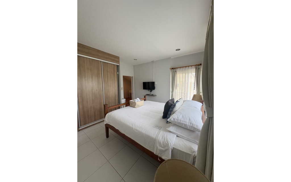Villa - centre ville - Soi 102 -