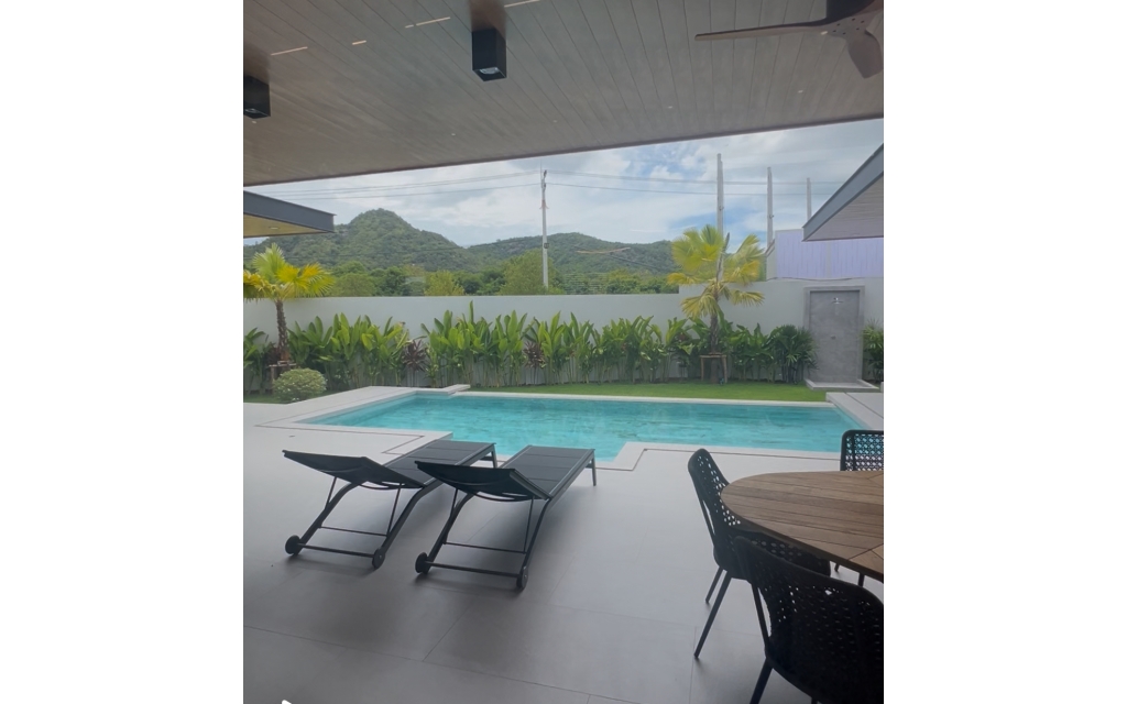Hua Hin - Pinaepple -Golf Valley -