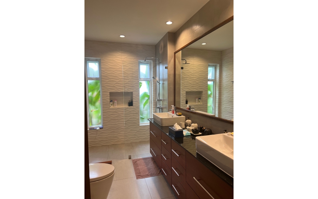 +villa +3 salles de bains