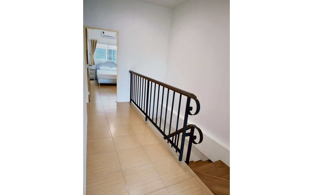 Town House - City Center -
