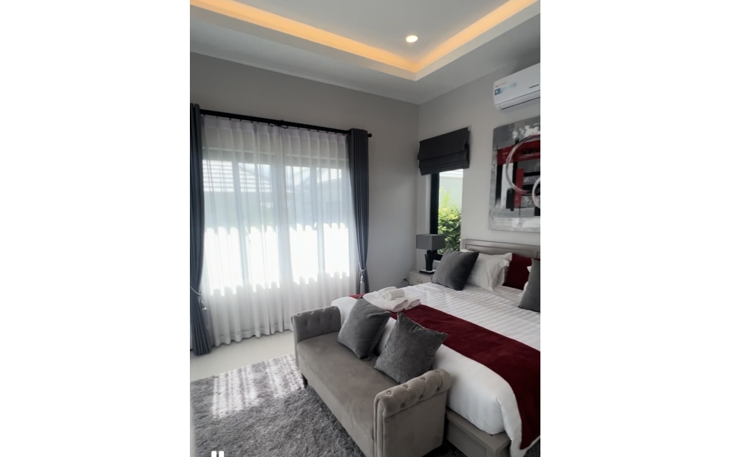 Villa Neuve - Hua Hin -