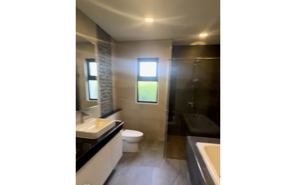 Villa Neuve - Hua Hin -