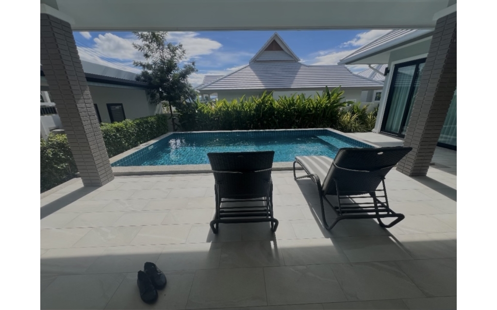 Villa Neuve - Hua Hin -