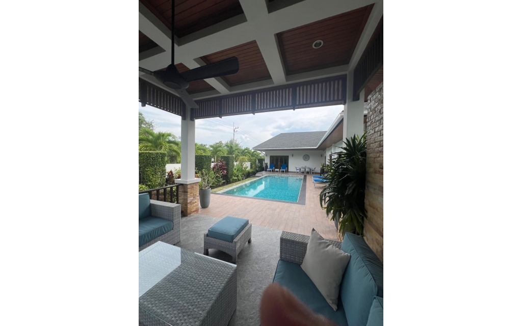+ villa disponible a louer