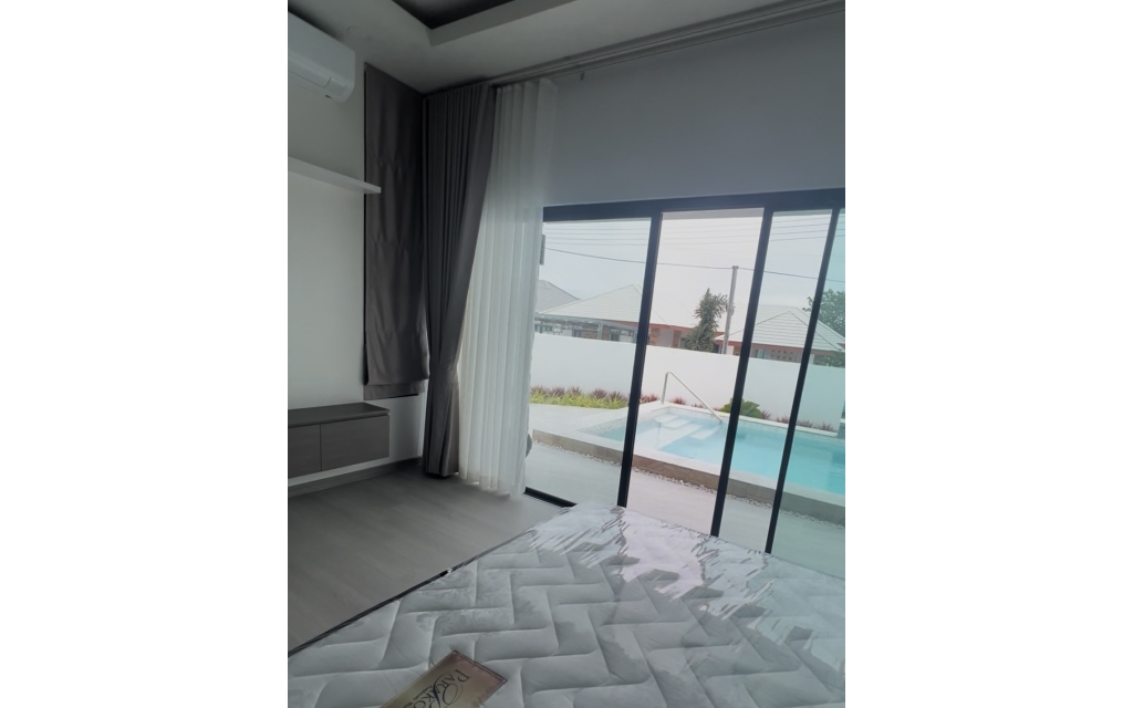 villa vue hier à 55 000 Bath/mois neuve